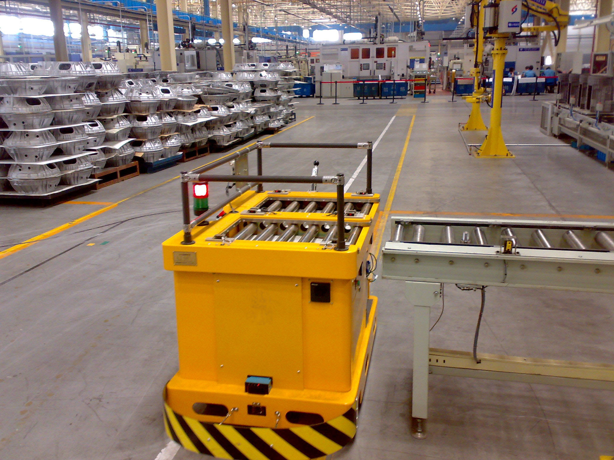 從多方面分析非標(biāo)自動化設(shè)備的主要特點